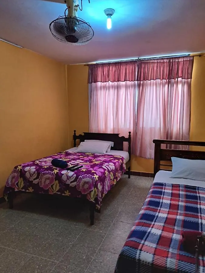 Hotel Berlin Guayaquil Guest house